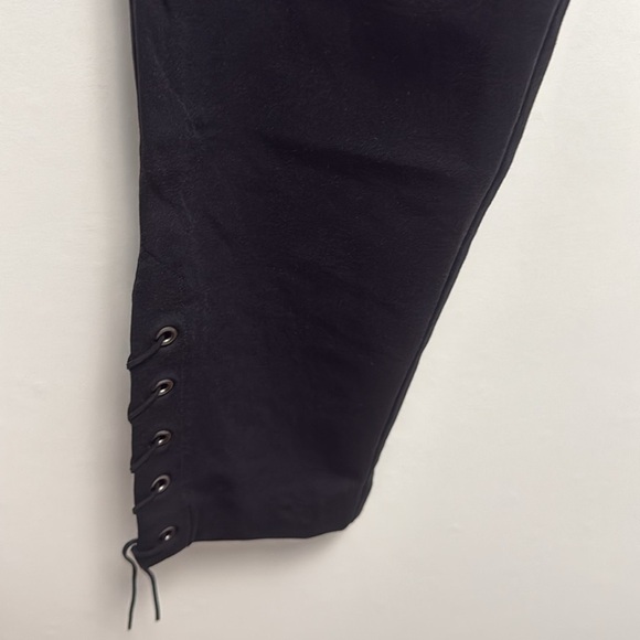 Lisette legging pant - Picture 2 of 6